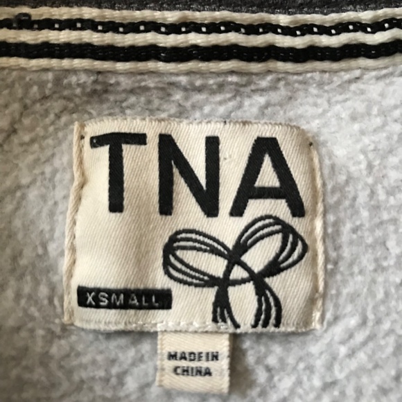 TNA Pullover Hoody - Picture 3 of 4